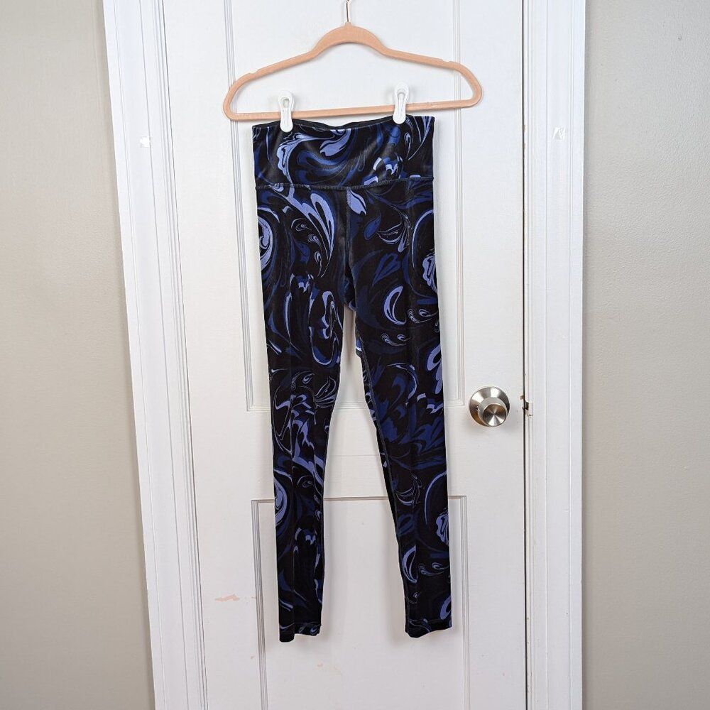Athleta | Black Blue Marble Print Elation Velvet Tight Size Small